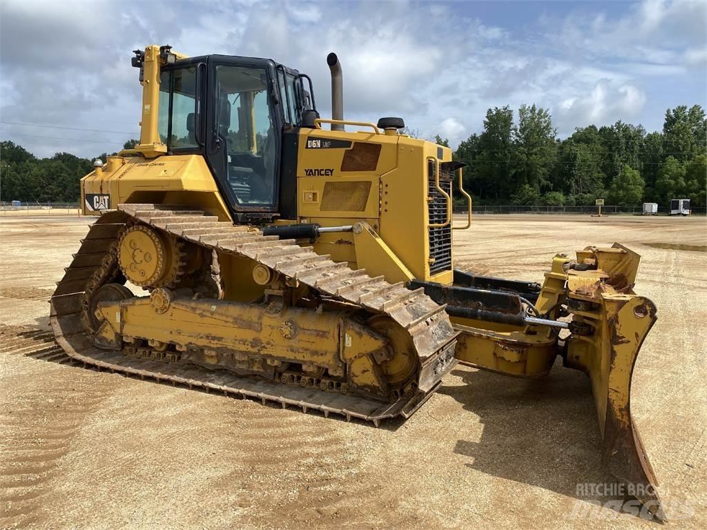 CAT D6N LGP Bouteurs sur chenilles