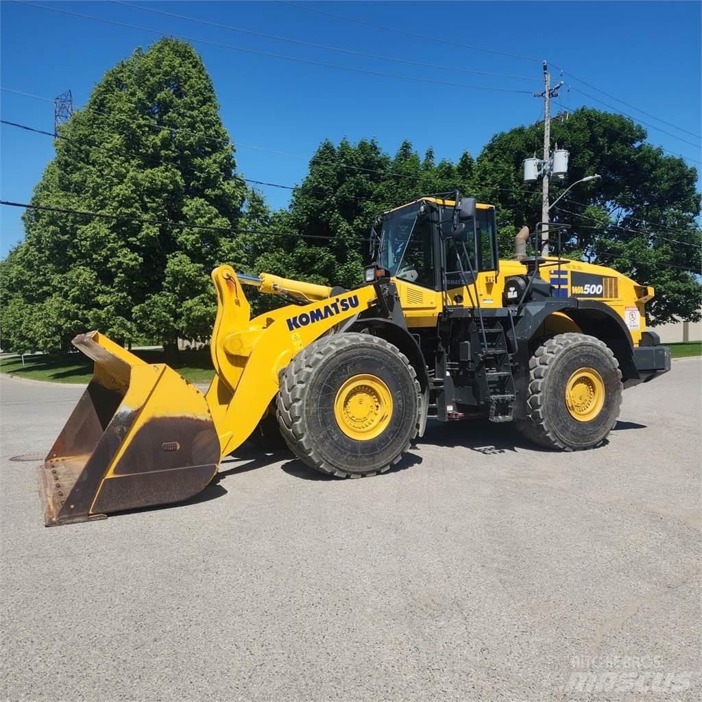 Komatsu WA500-8 Chargeuse sur pneus