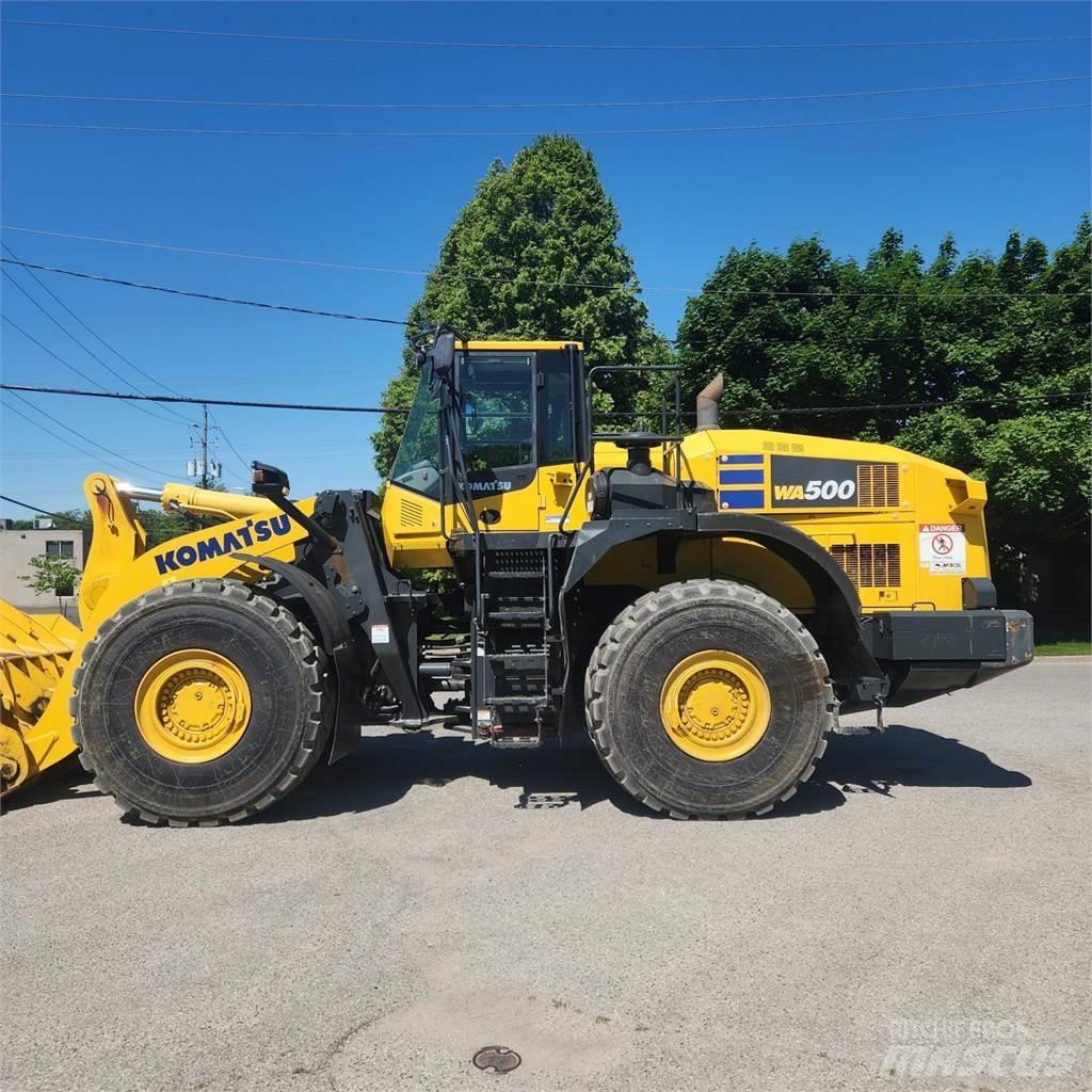 Komatsu WA500-8 Chargeuse sur pneus