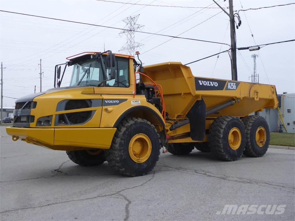 Volvo A25 Tombereau articulé