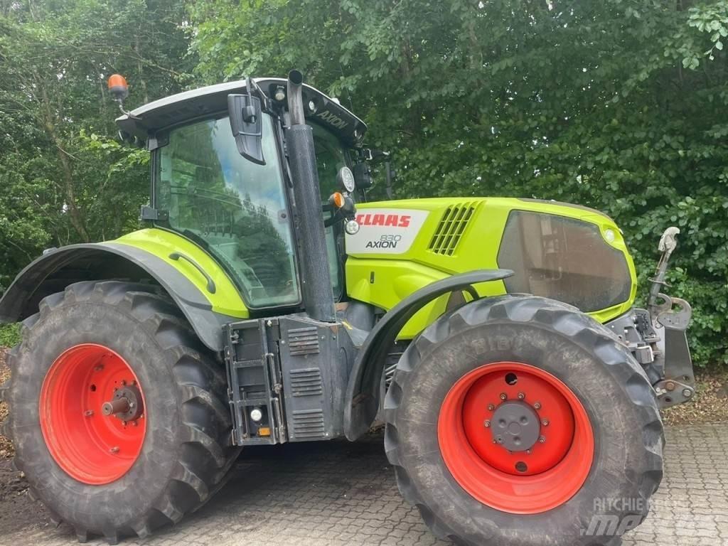 CLAAS AXION 830 Tracteur