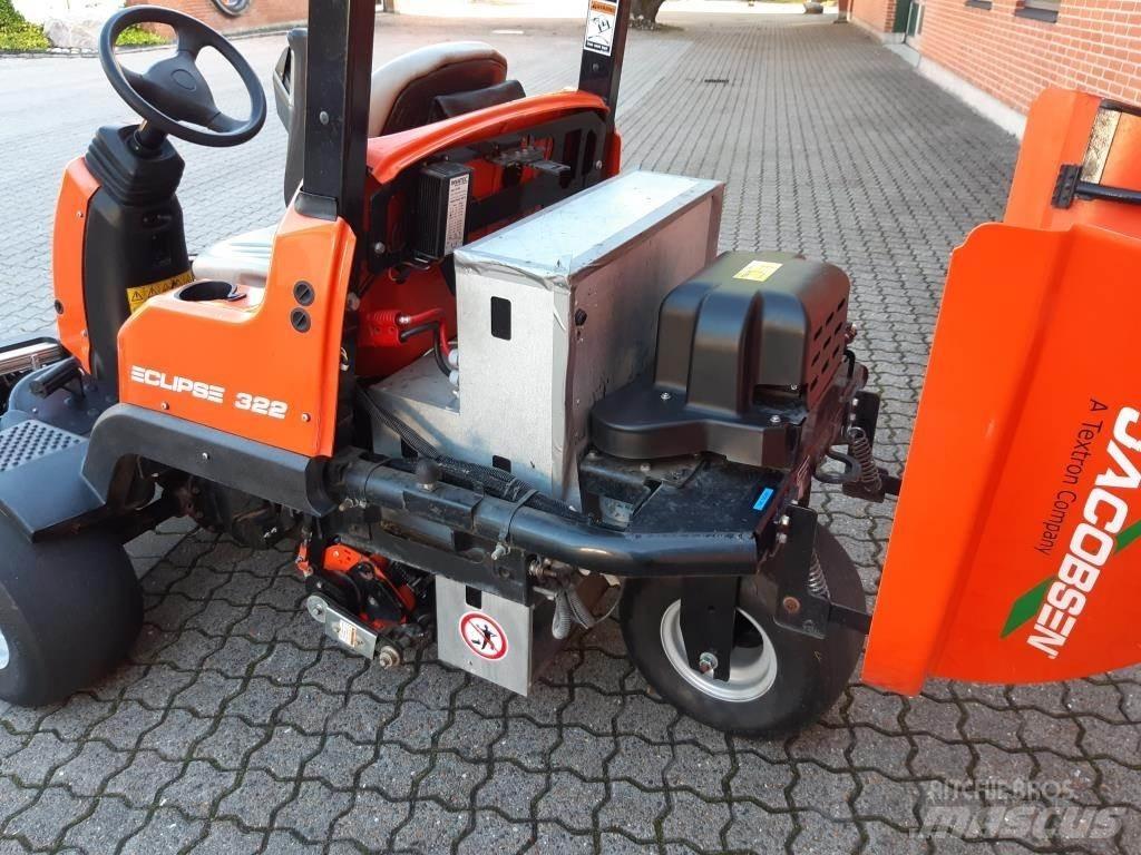 Jacobsen ECLIPS 322 Tondeuses montées