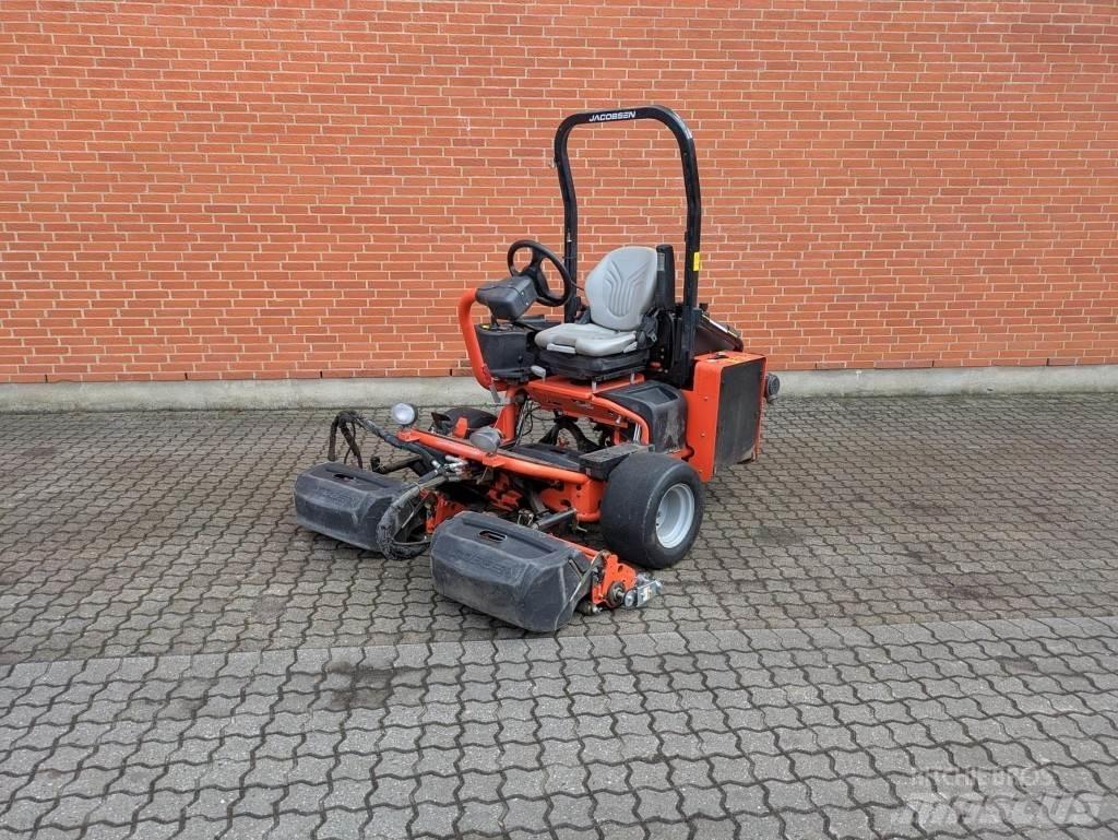 Jacobsen GP 400 Tondeuses montées