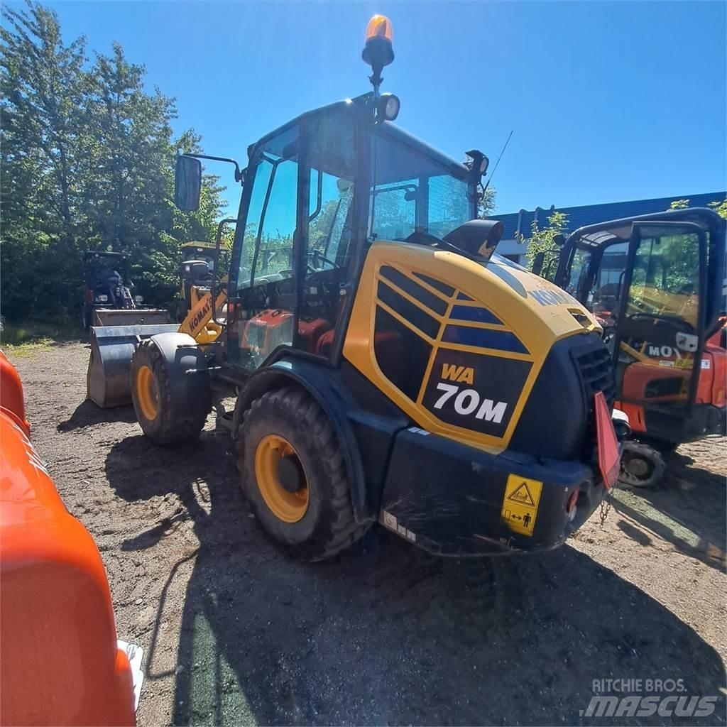 Komatsu WA70M Mini chargeuse