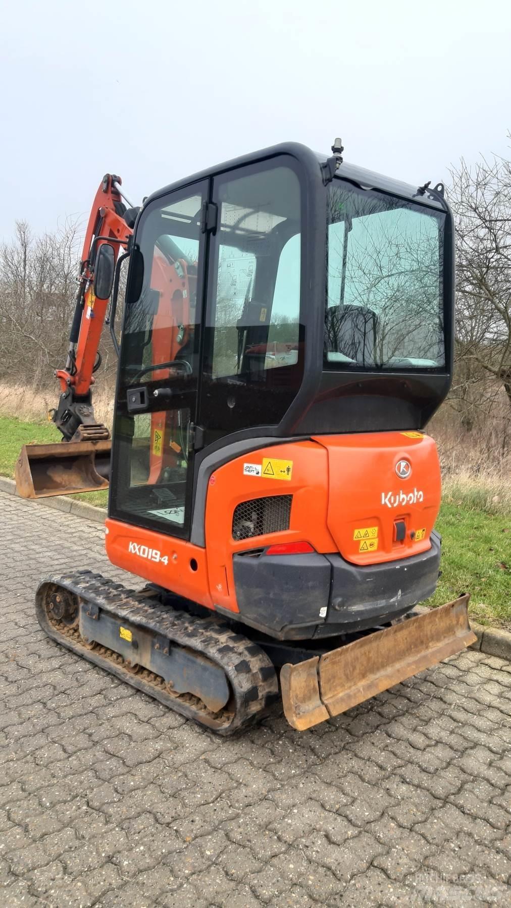 Kubota KX019-4 Mini pelle < 7t