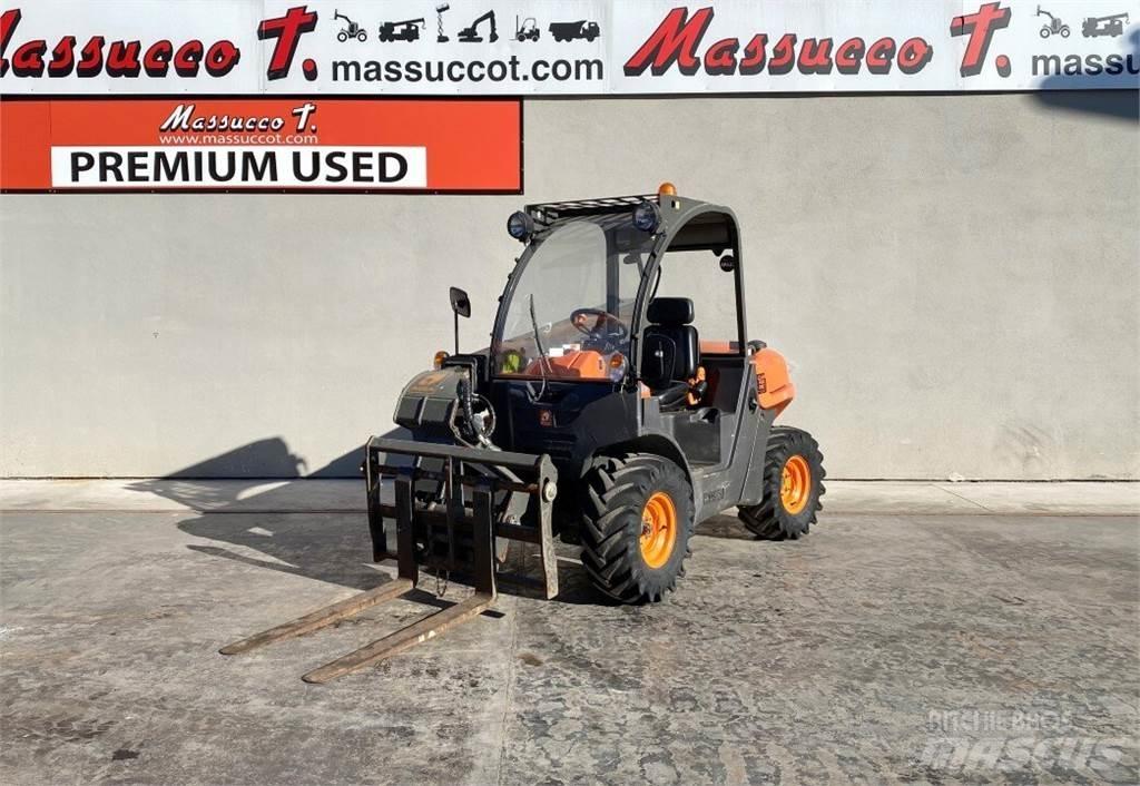 Ausa T144 Chariot télescopique