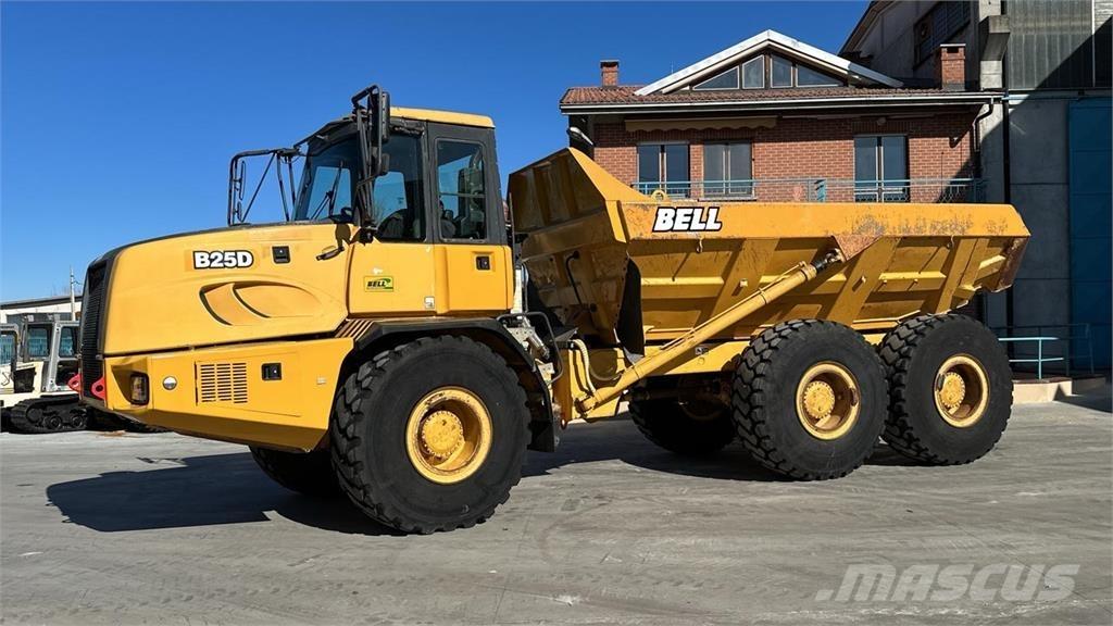 Bell B25D 6x6 Mini tombereau