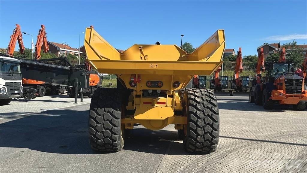 Bell B30E 6X6 Mini tombereau