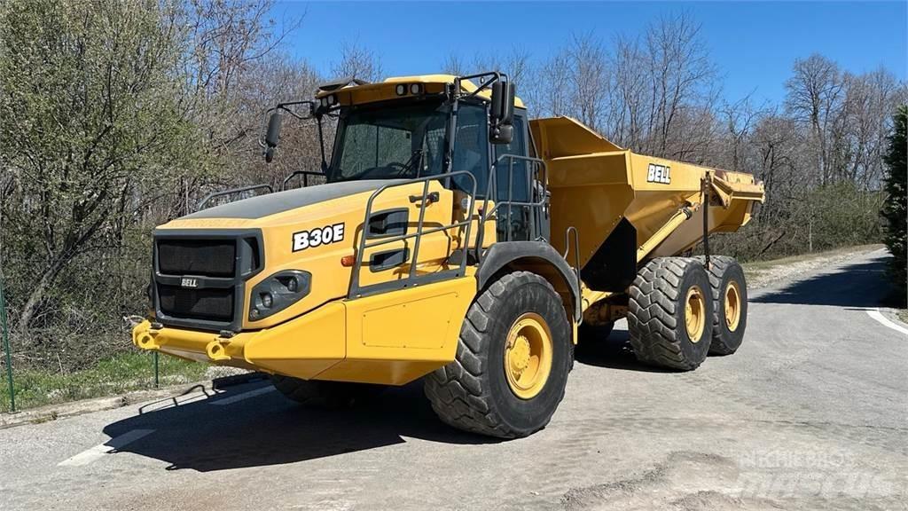 Bell B30E 6x6 Mini tombereau