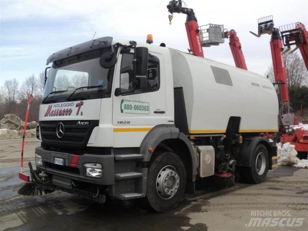 Bucher Optifant 70 S Camion balayeur