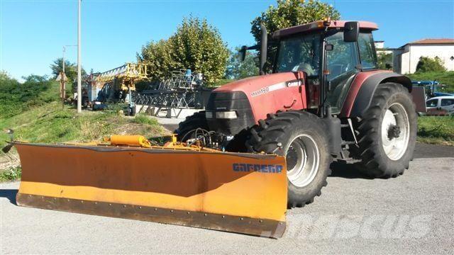 CASE MXM190 Chasse neige