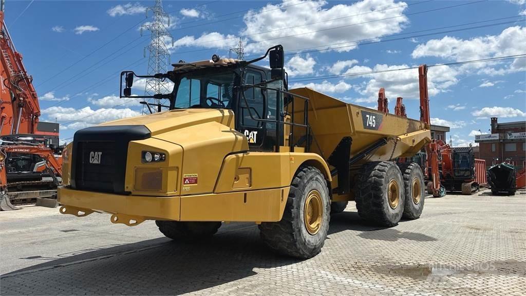 CAT 745C 6X6 Mini tombereau