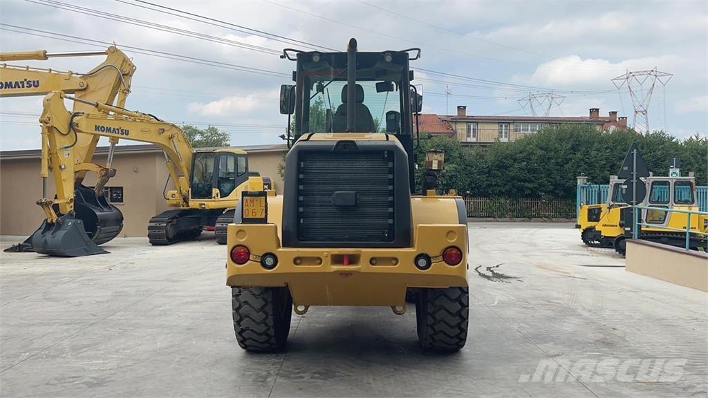 CAT 914M Chargeuse sur pneus