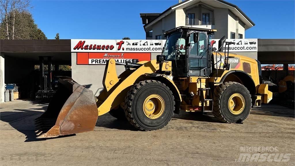 CAT 950M Chargeuse sur pneus