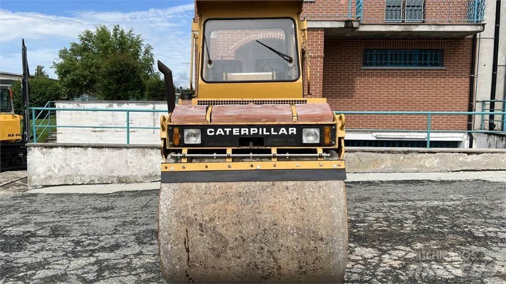 CAT CB-424 Compacteur de sol