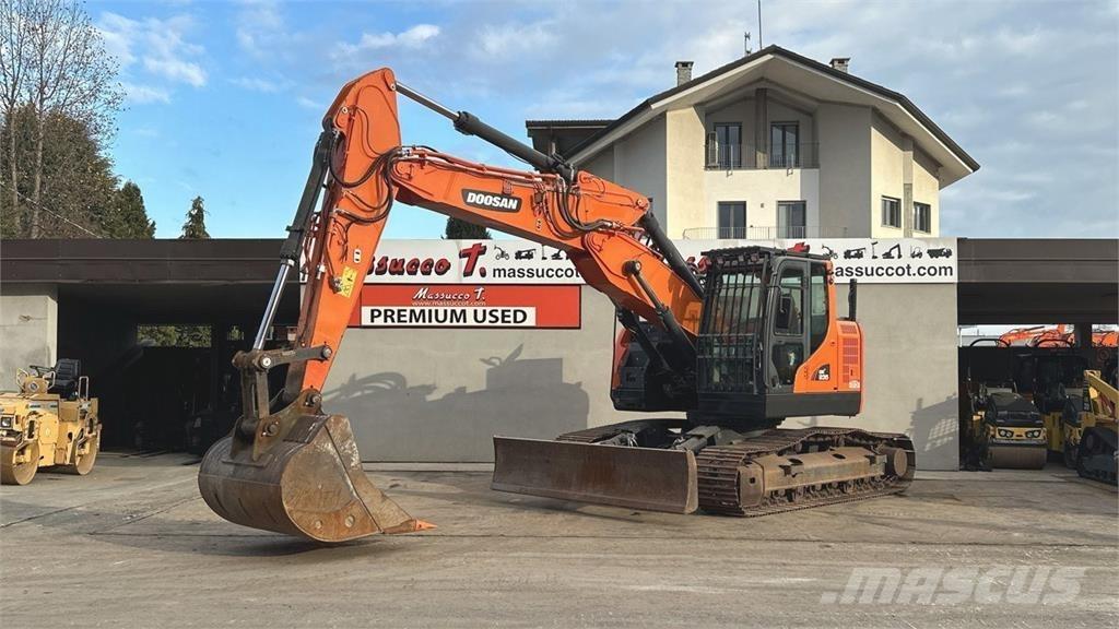 Doosan DX235LCR-5 Pelle sur chenilles