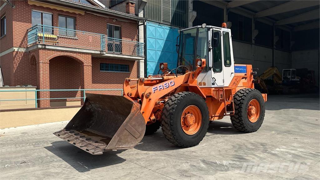 Fiat-Hitachi FR90 4X4 Chargeuse sur pneus
