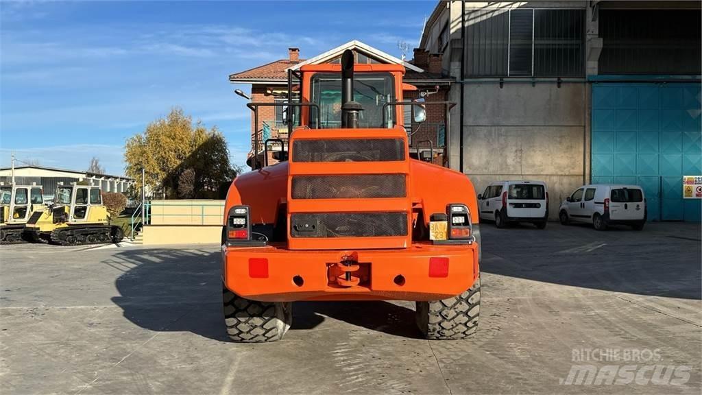 Fiat-Hitachi W190 Chargeuse sur pneus
