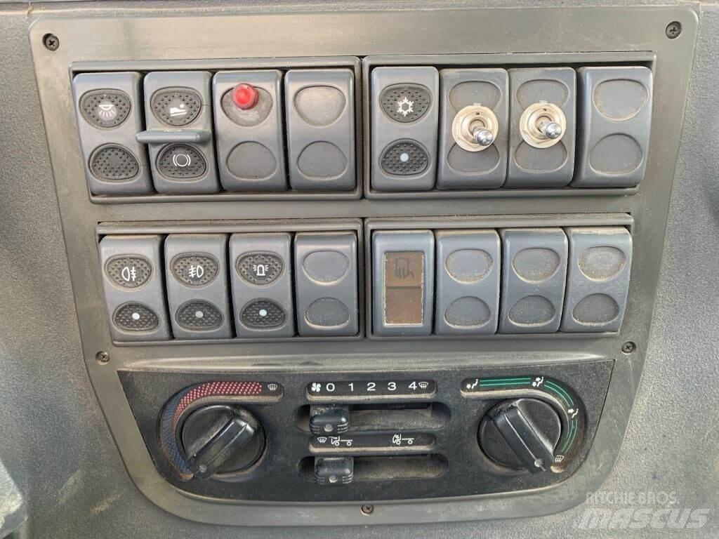 Fuso Canter 6C18 Chasse neige