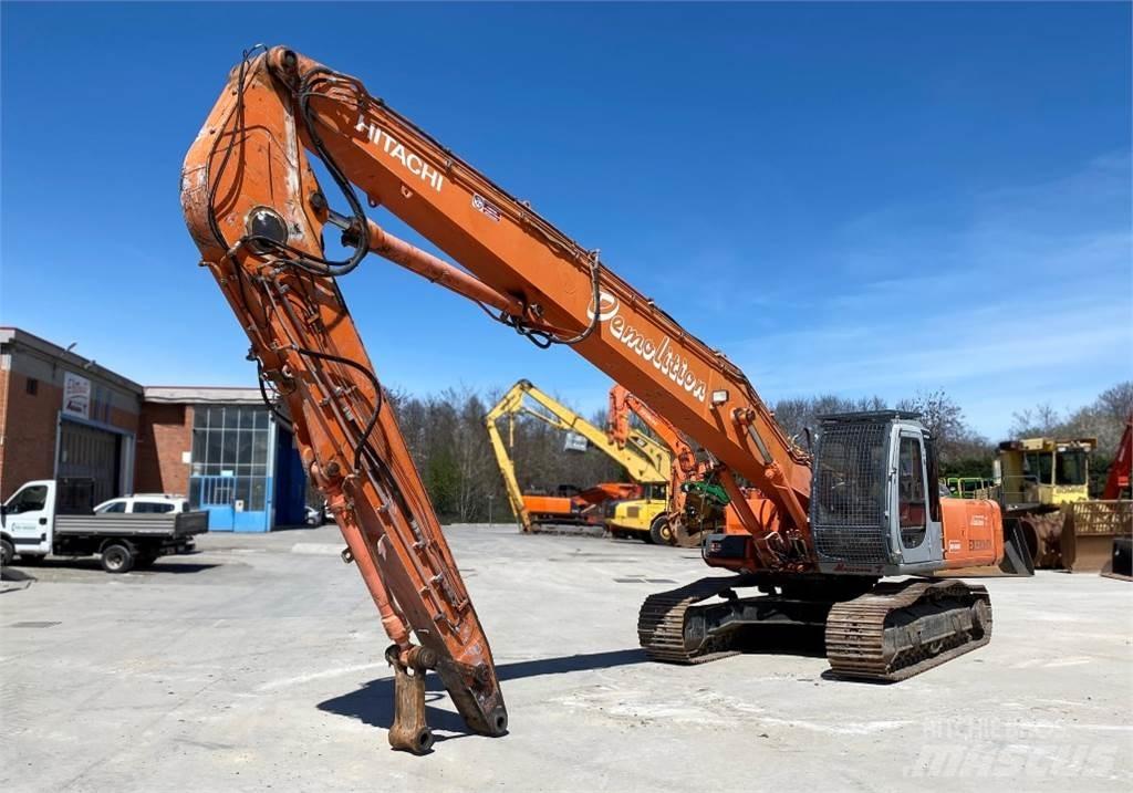 Hitachi EX230LCK Pelle sur chenilles