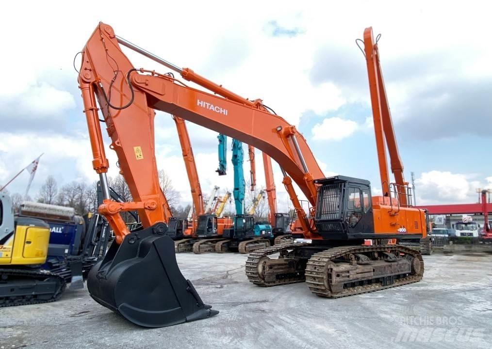 Hitachi EX800 Pelle sur chenilles