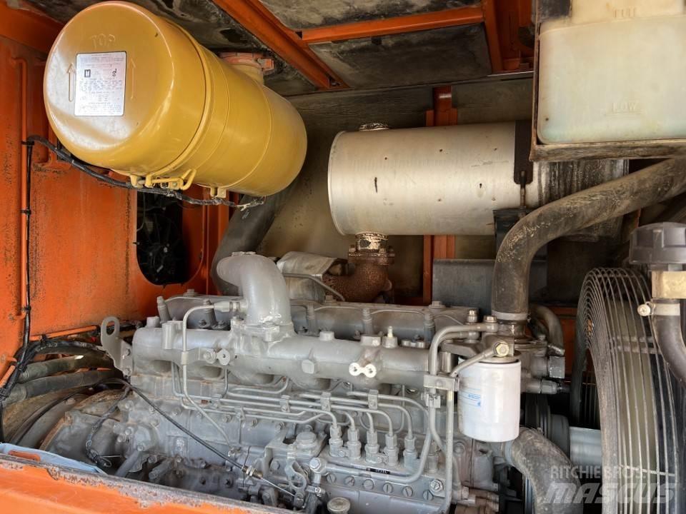Hitachi LX170E Chargeuse sur pneus
