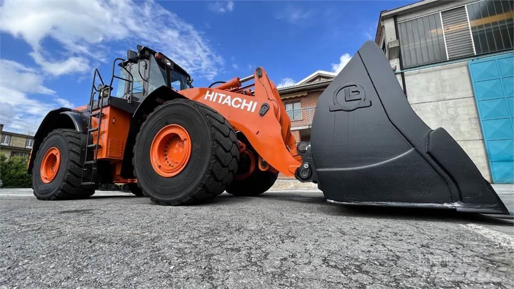 Hitachi ZW370-6 Chargeuse sur pneus