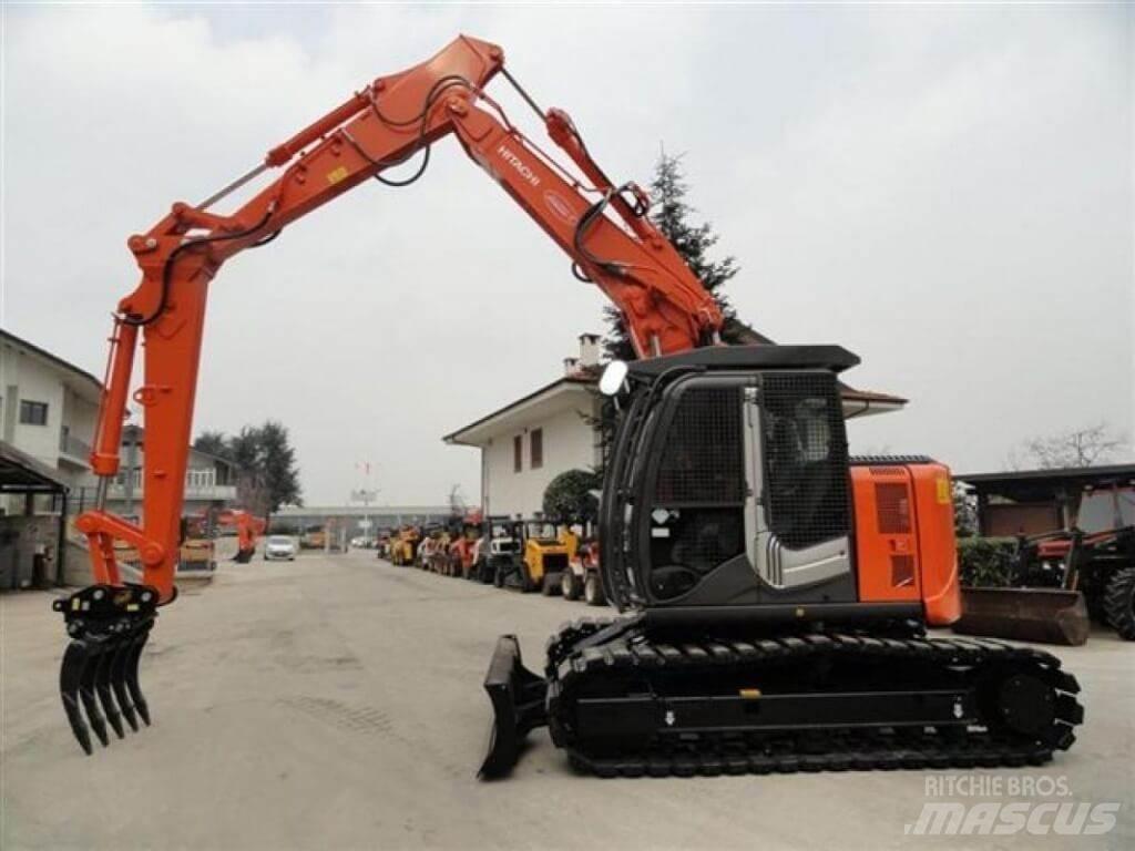 Hitachi ZX135 US-6 Pelle forestière