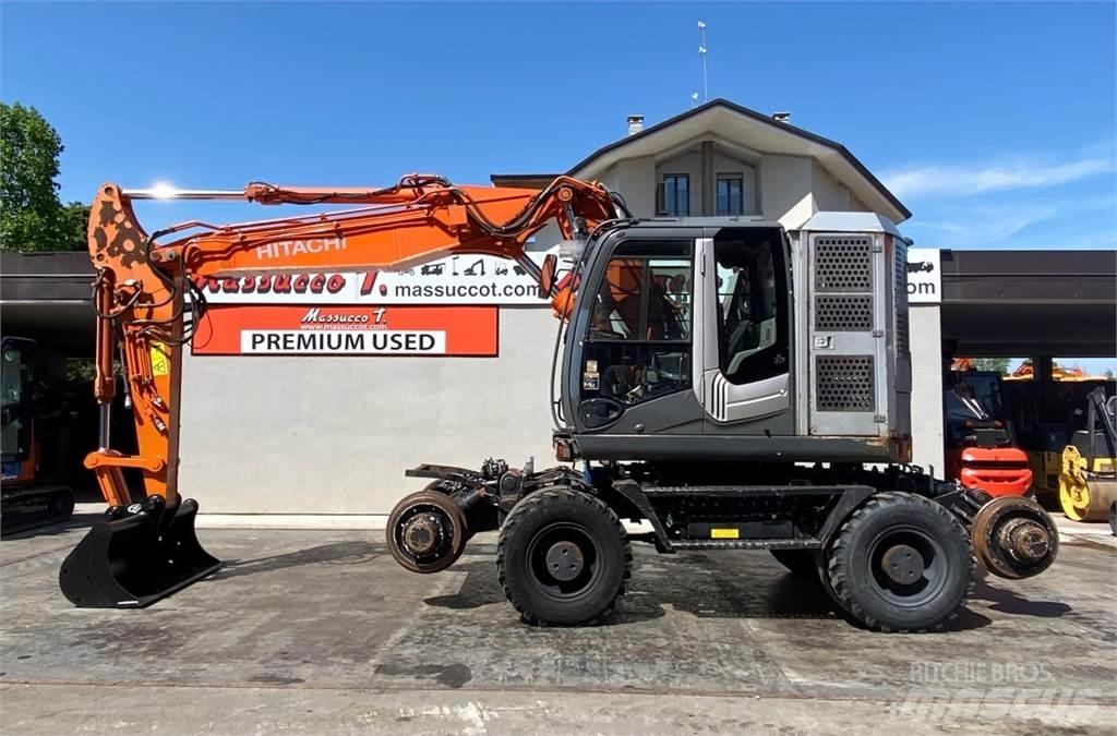 Hitachi ZX170PRR Pelle sur pneus