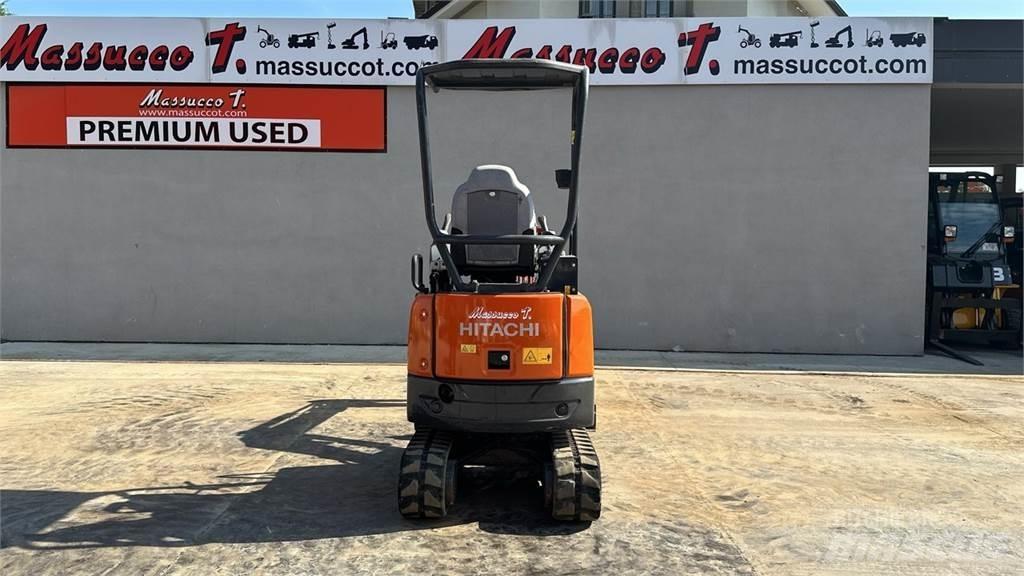 Hitachi ZX17U-5A-YR Mini pelle < 7t