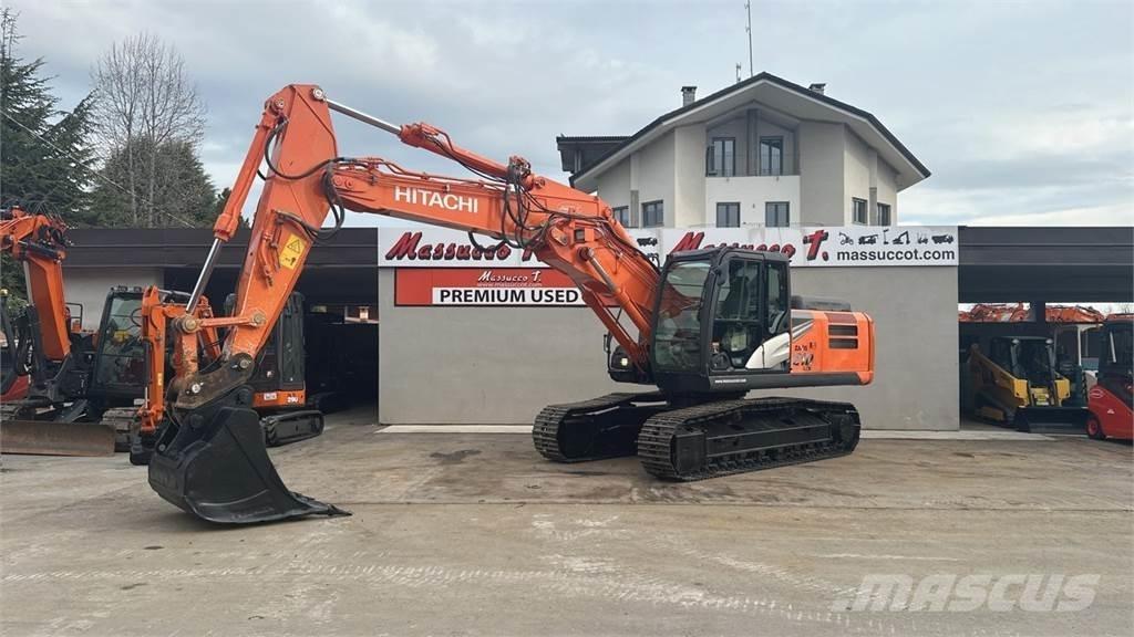 Hitachi ZX210LCN-5B Pelle sur chenilles