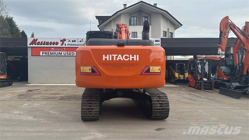 Hitachi ZX210LCN-5B Pelle sur chenilles