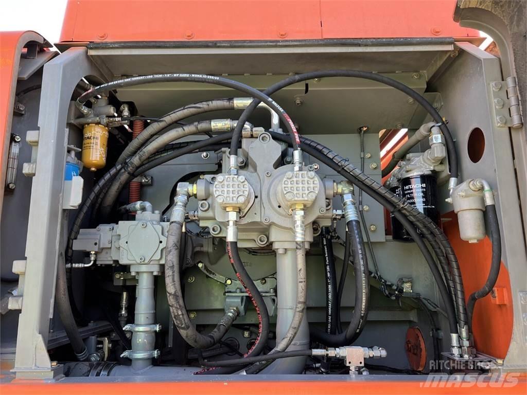 Hitachi ZX520LCH-3 Pelle sur chenilles