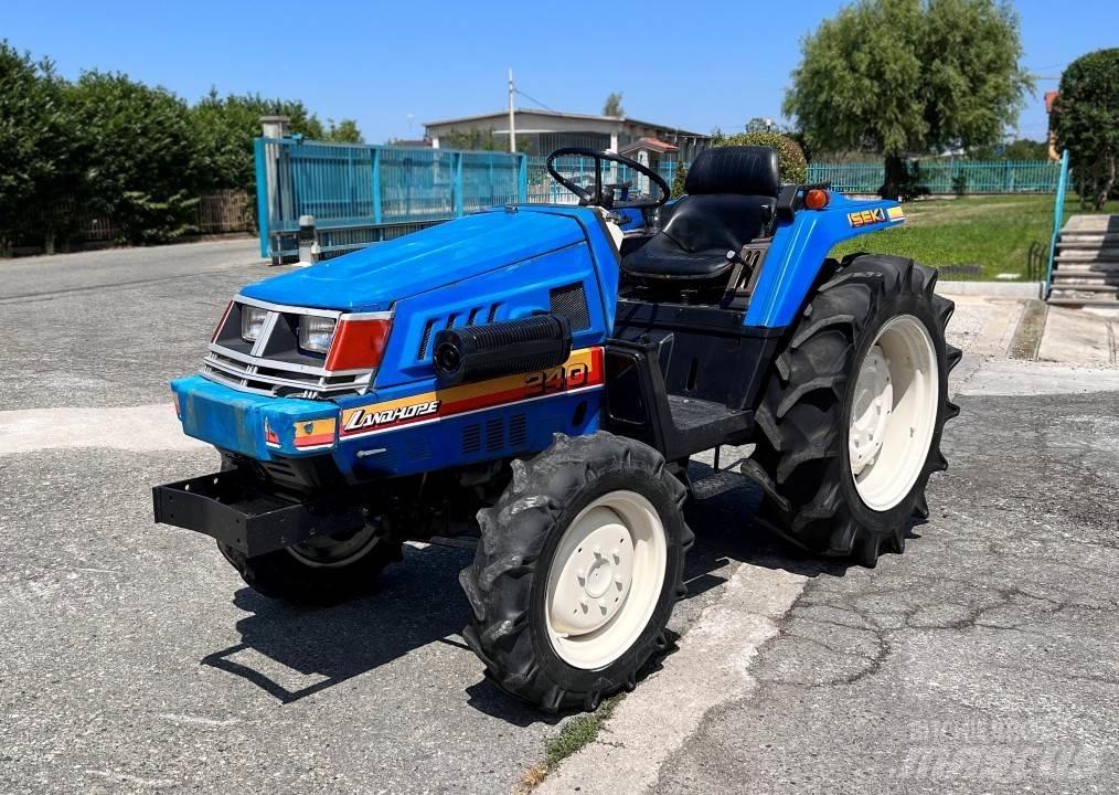 Iseki 240 4x4 Chasse neige