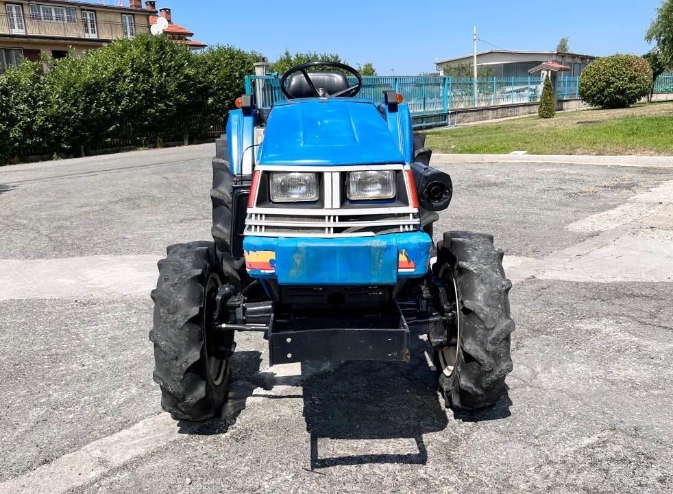 Iseki 240 4x4 Chasse neige