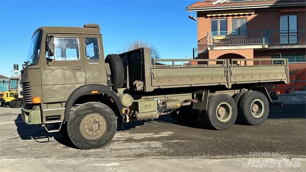 Iveco 260-35 6x4 Autre camion