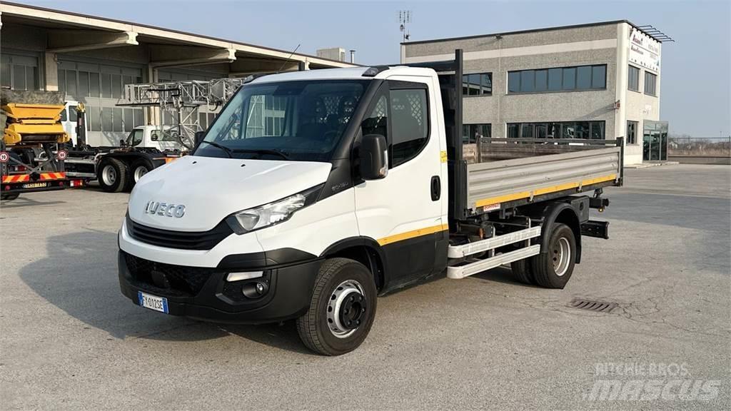 Iveco DAILY 60-150 Autre camion