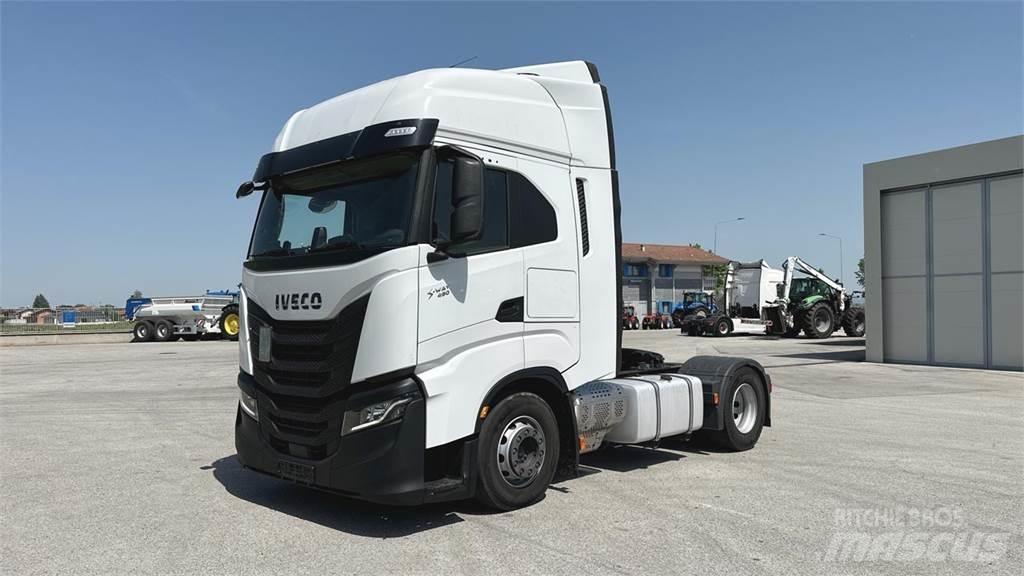 Iveco S-WAY 490 4x2 Autre camion
