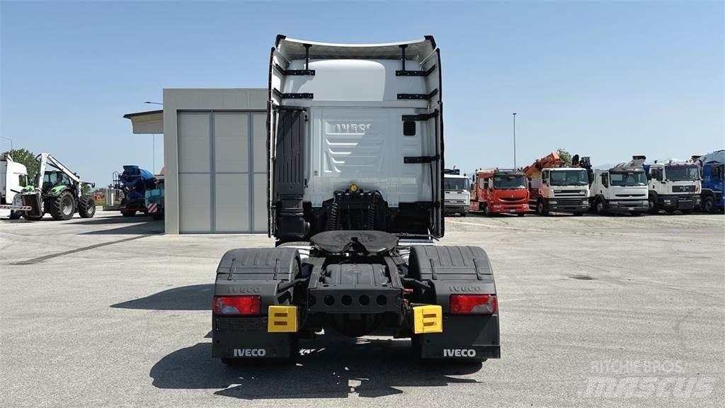Iveco S-WAY 490 4x2 Autre camion