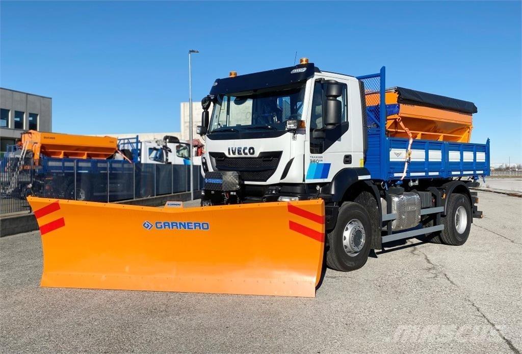 Iveco TRAKKER 360 Chasse neige