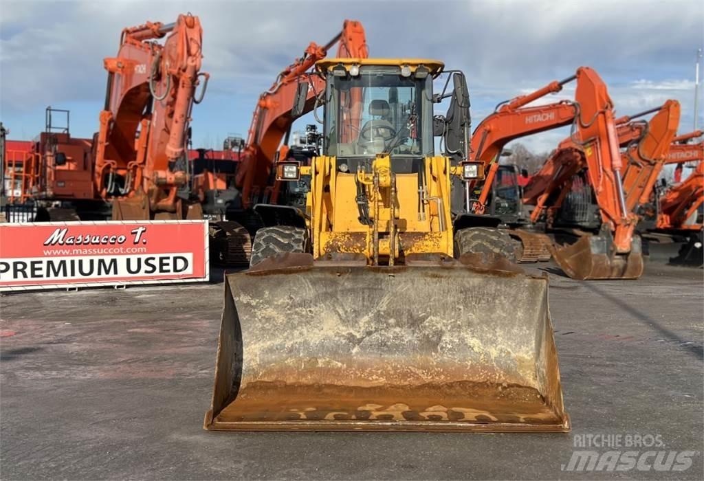 JCB 426 ZX Chargeuse sur pneus