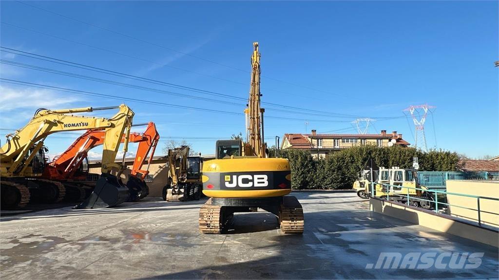 JCB JS260NC SLF Pelle sur chenilles