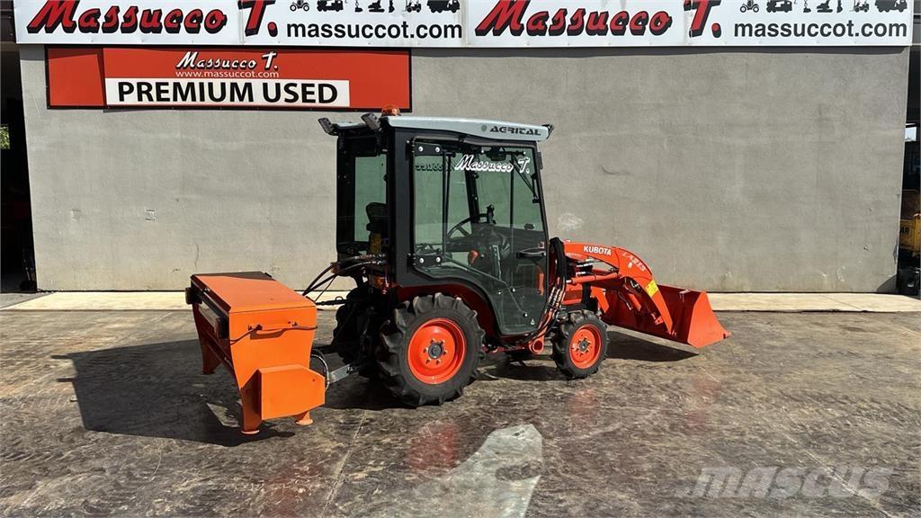 Kubota LA213FL 4x4 Chasse neige