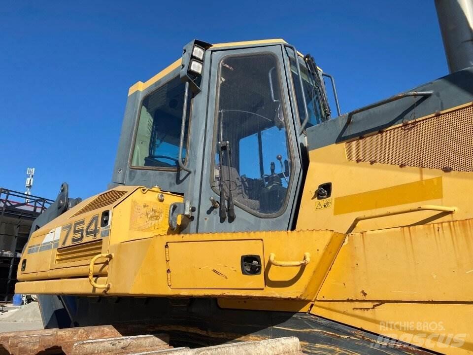 Liebherr 754 Bouteurs sur chenilles