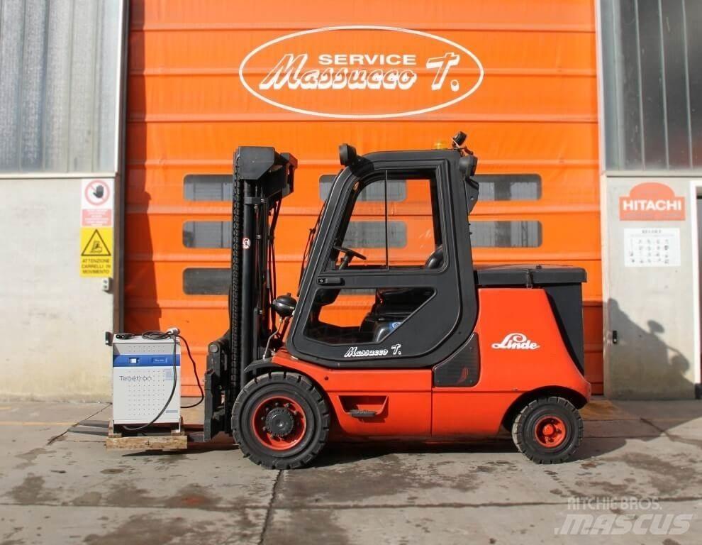 Linde E40P-02 Chariots élévateurs électriques