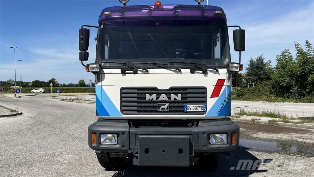 MAN 41.364 VF 8x4 Autre camion
