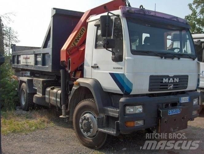 MAN LE 280 B Autre camion