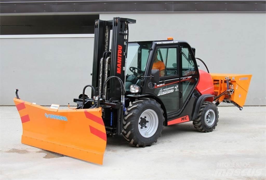 Manitou MC30-4 DK Chariots diesel