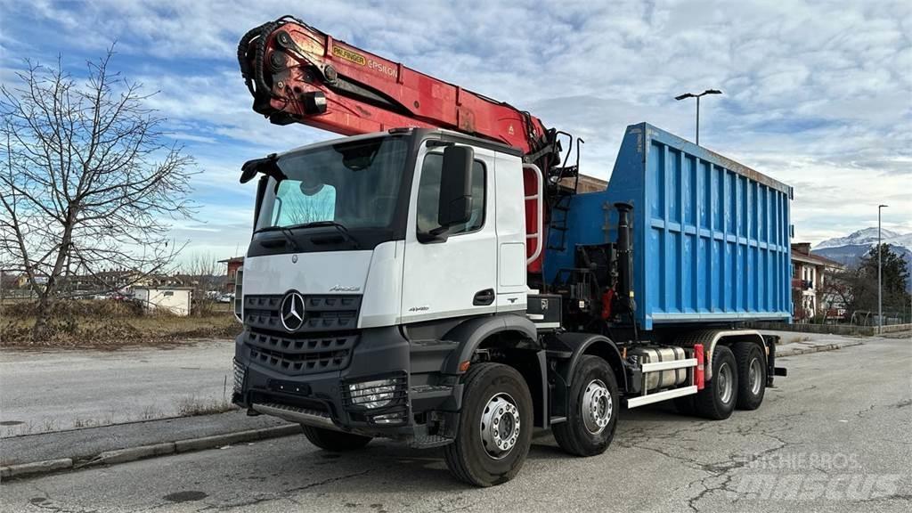 Mercedes-Benz 4145 8x4 Autre camion