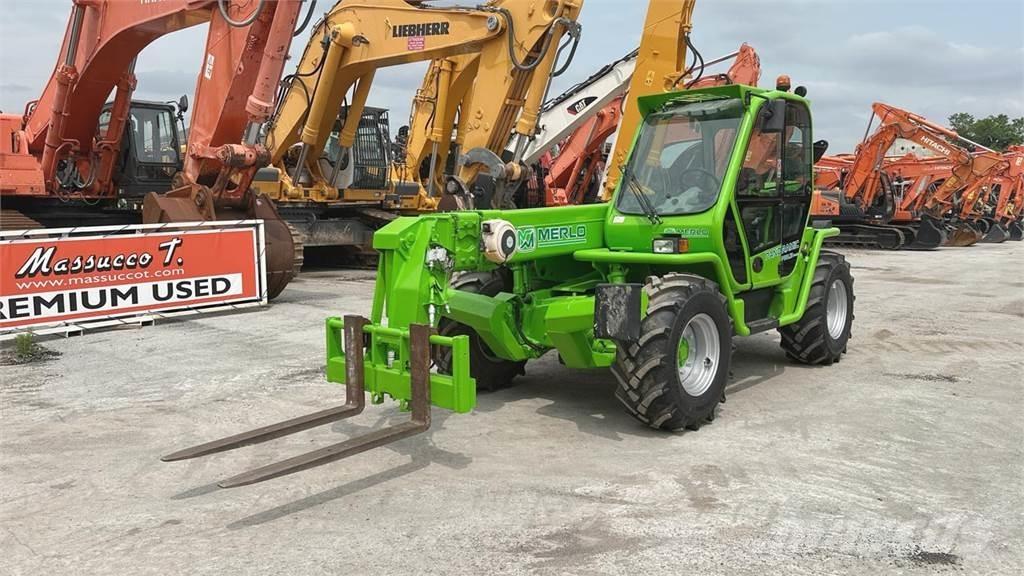 Merlo P38.13 PLUS Chariot télescopique